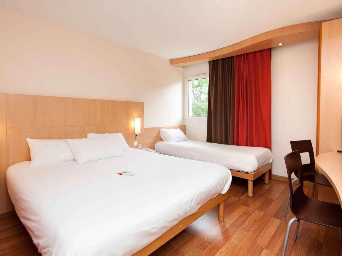 Ibis Avallon Magny  Ngoại thất bức ảnh
